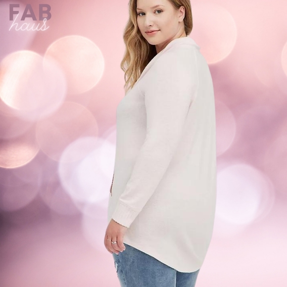 Torrid | TUNIC SWEATSHIRT - SUPER SOFT COWL NECK PINK - Picture 2 of 4